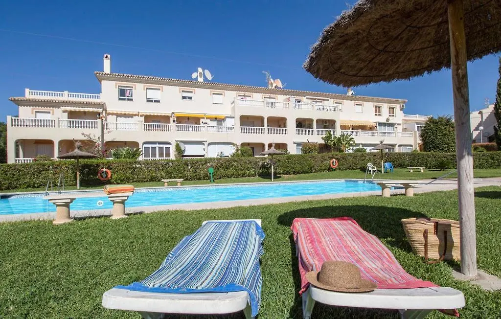 Apartment Apartamento En Torrox: 2 Dormitorio Wifi Y Piscina Spain