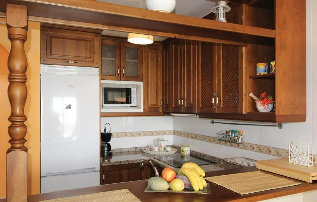 Apartamento En Torrox: 2 Dormitorio Wifi Y Piscina Spain